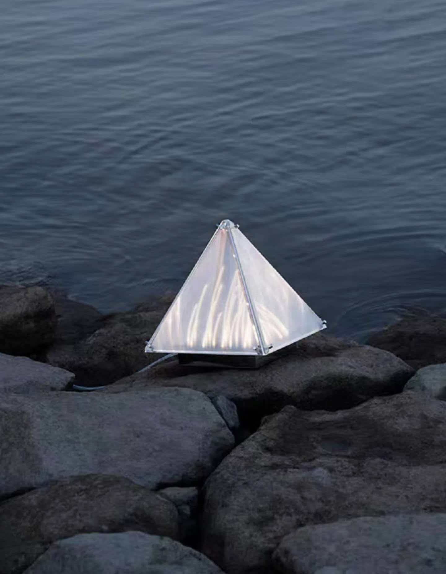 Glint Steel Lamp