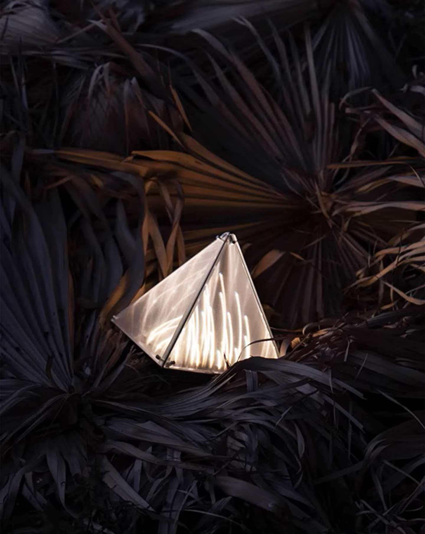 Glint Steel Lamp